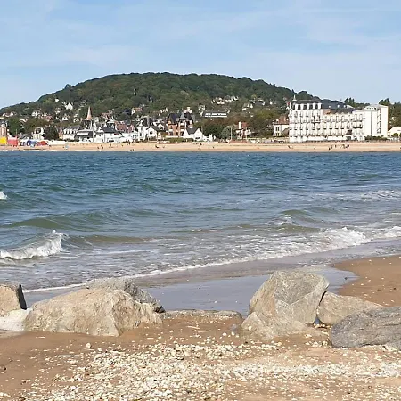 Les Tennis - Superbe Avec Parking *