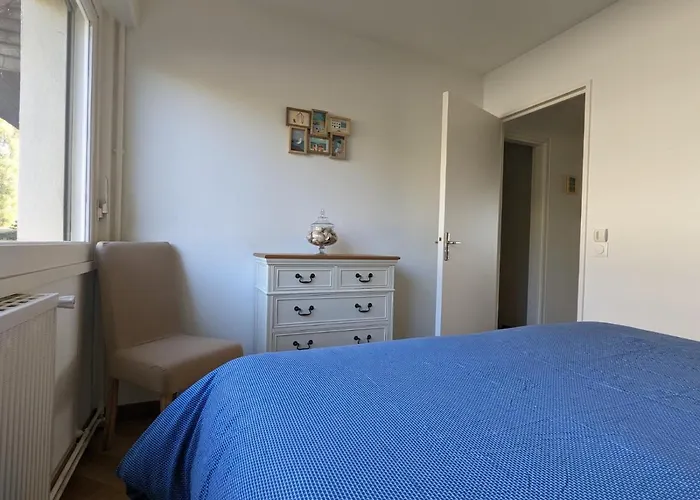 Les Tennis - Superbe Avec Parking *